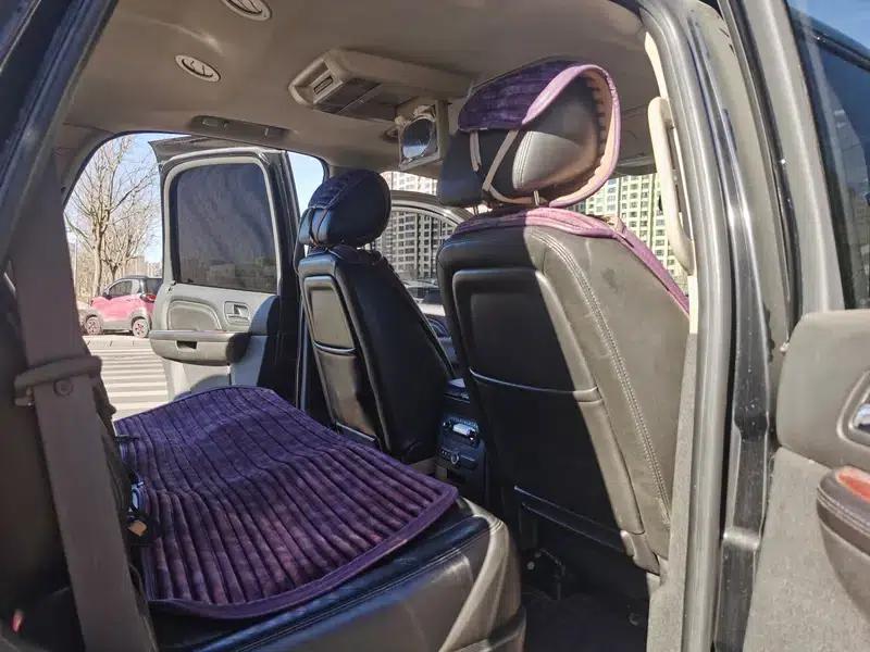 2010 Cadillac Escalade 6.0 Hybrid — миниатюра 30