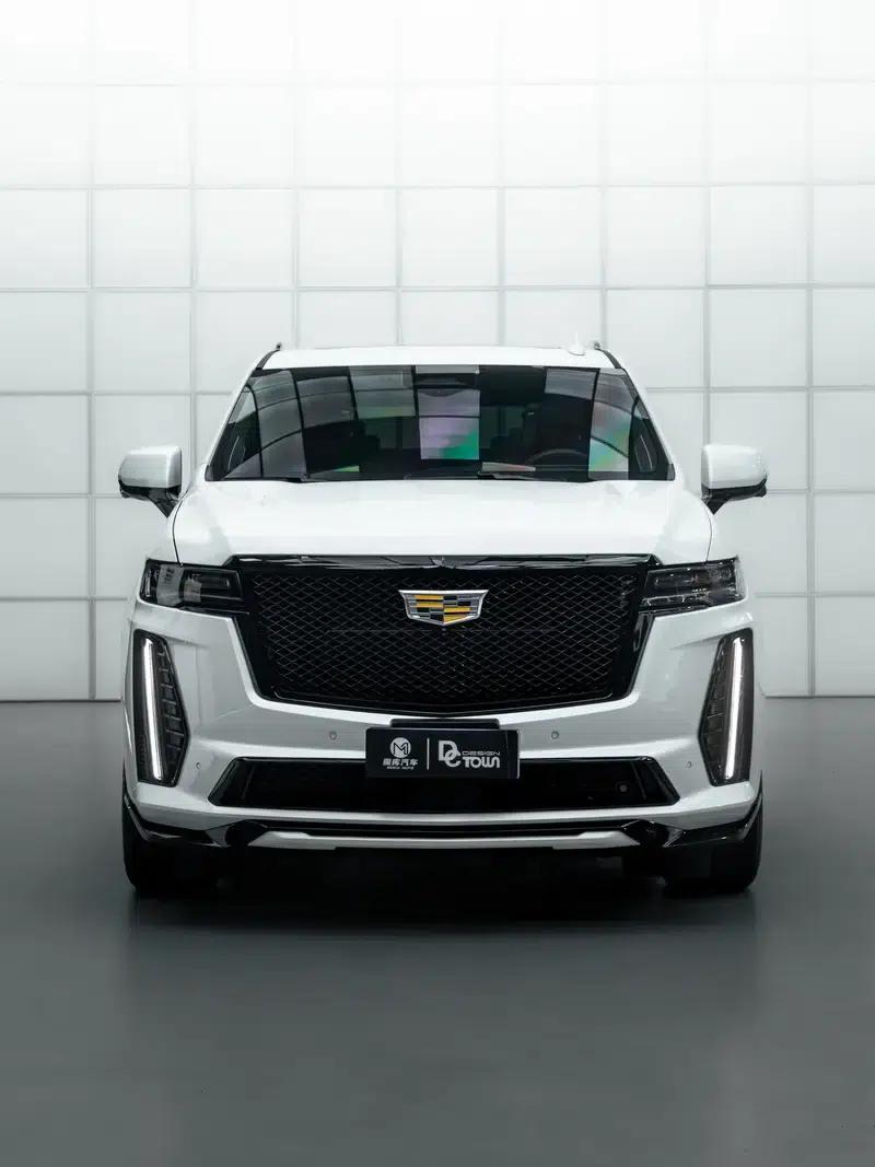2024 Cadillac Escalade 6.2T Automatic 4WD 7-Seater (Parallel Import) — миниатюра 2