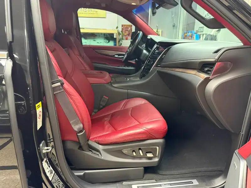 2017 Cadillac Escalade 6.2L Automatic 4WD 7-Seater (Parallel Import) — миниатюра 11
