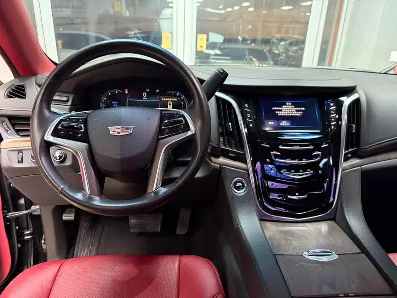 2017 Cadillac Escalade 6.2L Automatic 4WD 7-Seater (Parallel Import) — миниатюра 32
