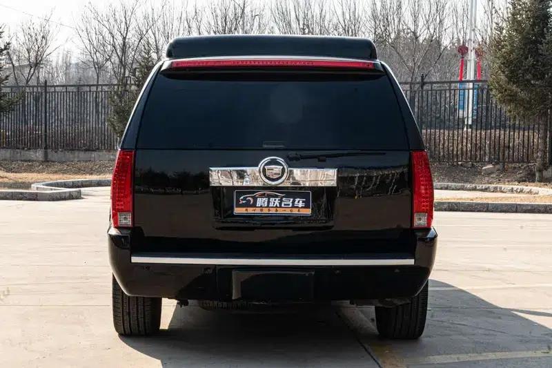 2010 Cadillac Escalade 6.0 Hybrid — миниатюра 6