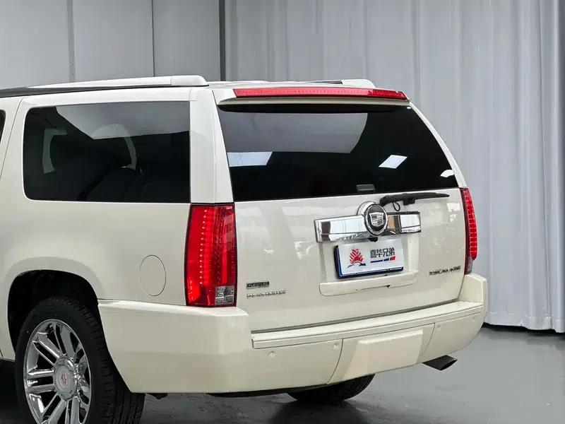 2013 Cadillac Escalade ESV Platinum Edition Extended Wheelbase — миниатюра 14