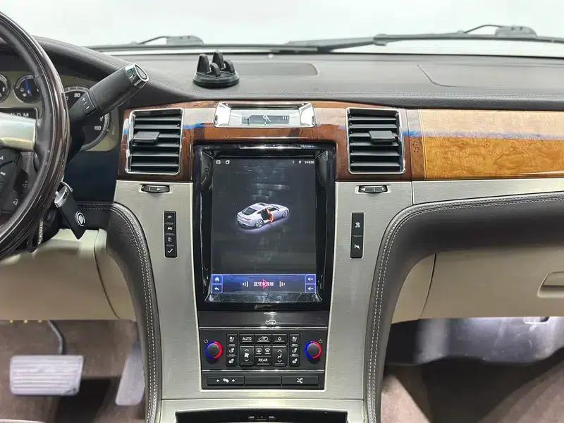 2013 Cadillac Escalade ESV Platinum Edition Extended Wheelbase — миниатюра 18