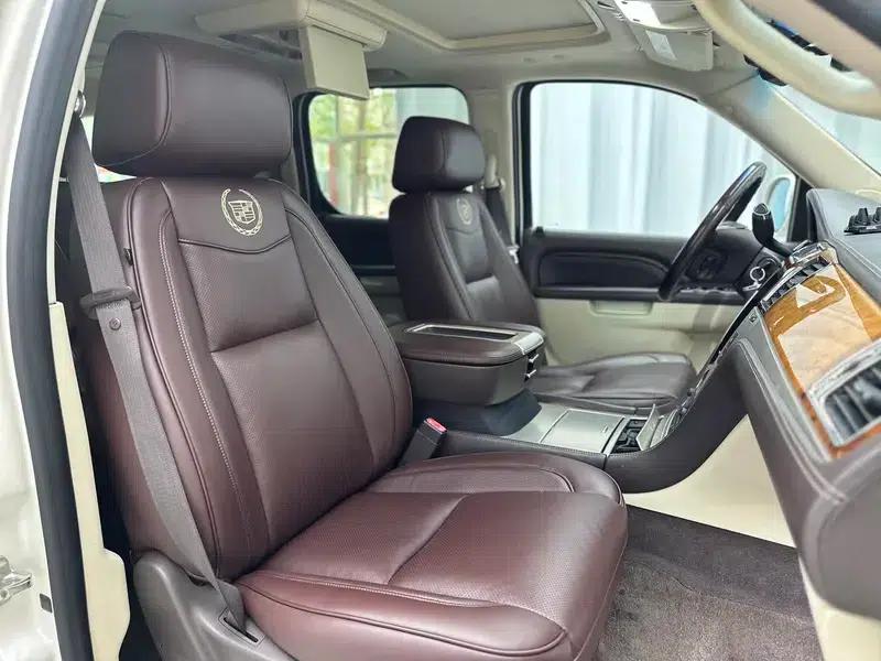 2013 Cadillac Escalade ESV Platinum Edition Extended Wheelbase — миниатюра 35