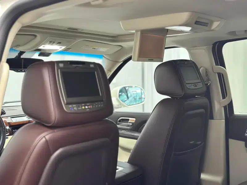 2013 Cadillac Escalade ESV Platinum Edition Extended Wheelbase — миниатюра 44
