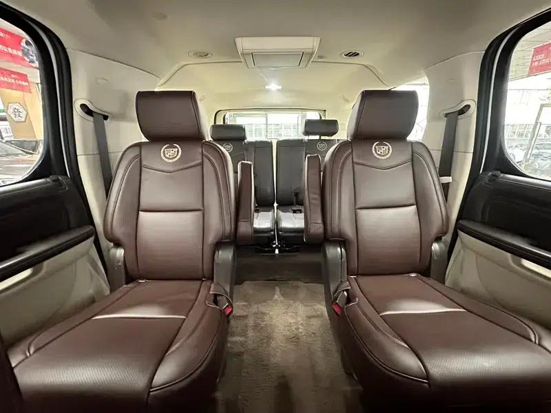 2013 Cadillac Escalade ESV Platinum Edition Extended Wheelbase — миниатюра 48