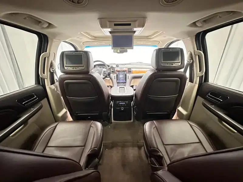 2013 Cadillac Escalade ESV Platinum Edition Extended Wheelbase — миниатюра 49