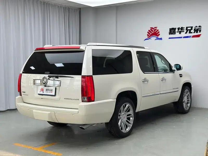 2013 Cadillac Escalade ESV Platinum Edition Extended Wheelbase — миниатюра 6