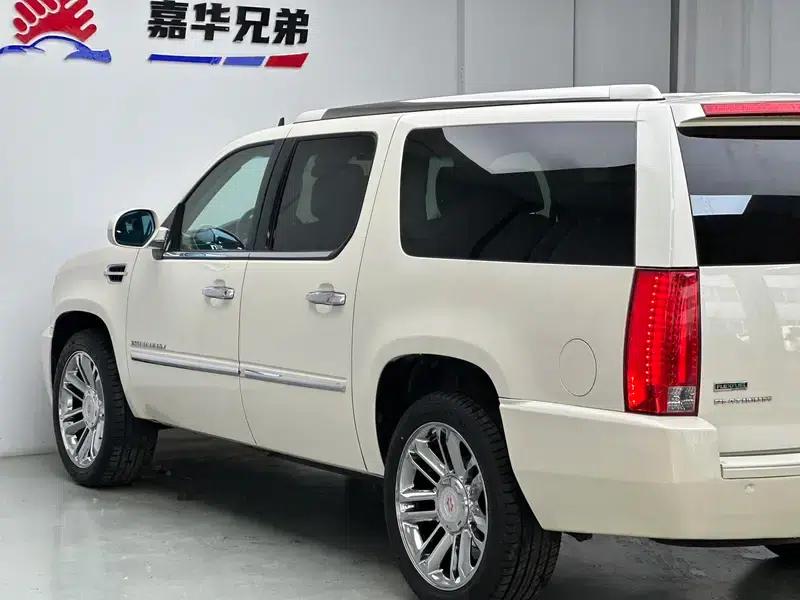 2013 Cadillac Escalade ESV Platinum Edition Extended Wheelbase — миниатюра 9