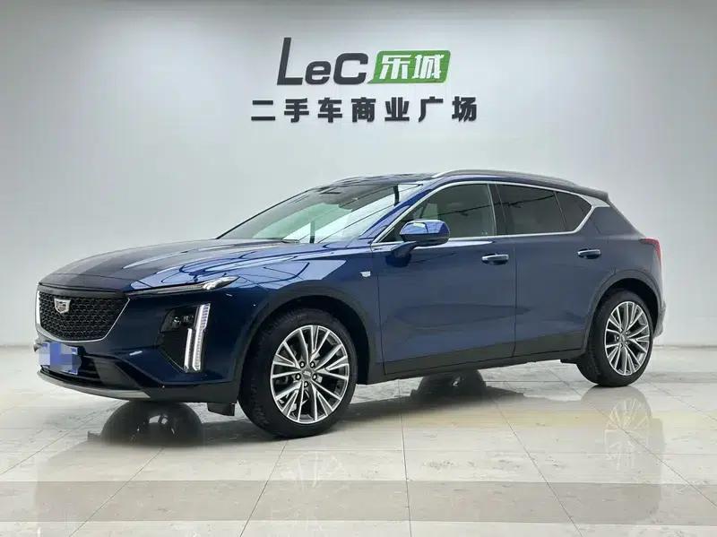 2023 Cadillac GT4 25T Luxury — миниатюра 1