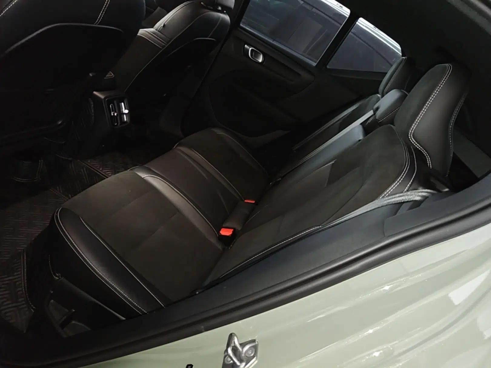 Volvo XC40 New Energy 2022 Long-Range PRO Version — миниатюра 20