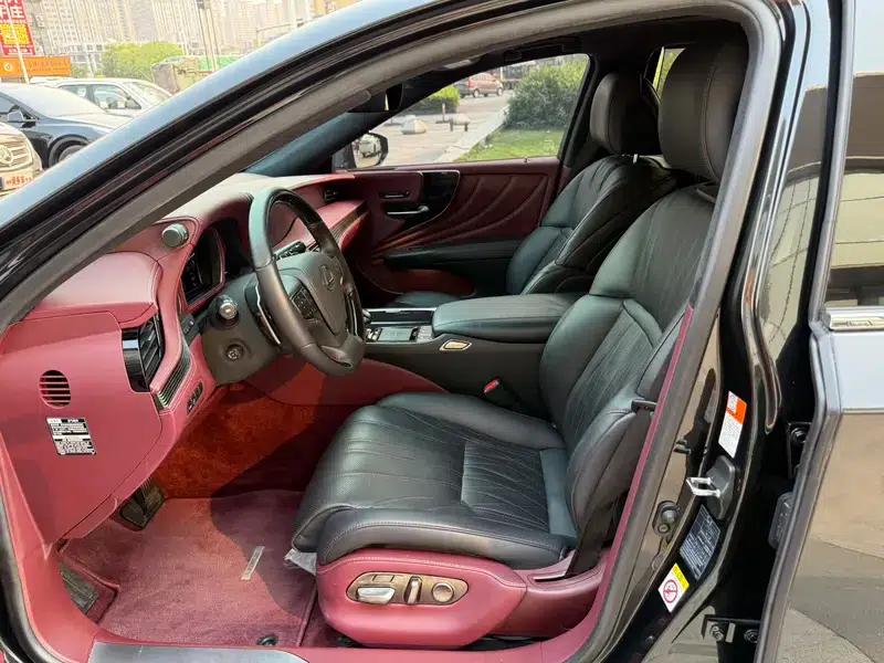 Lexus LS 2018 500h Executive Edition (China VI Emission Standard) — миниатюра 18