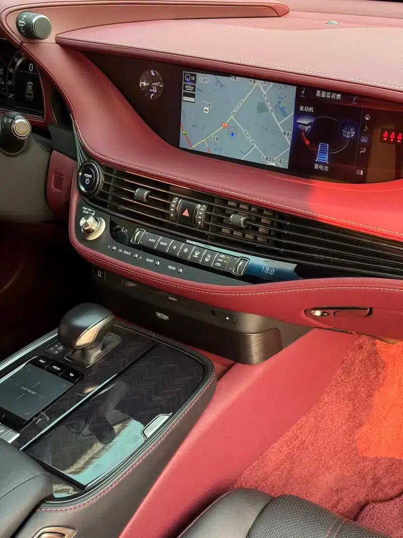 Lexus LS 2018 500h Executive Edition (China VI Emission Standard) — миниатюра 10