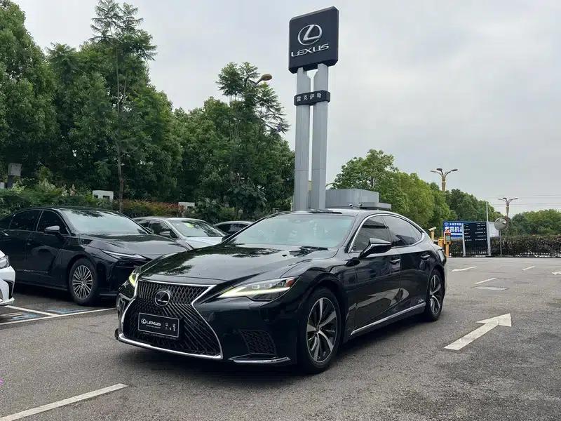 Lexus LS 2021 500h Premium Edition — миниатюра 1