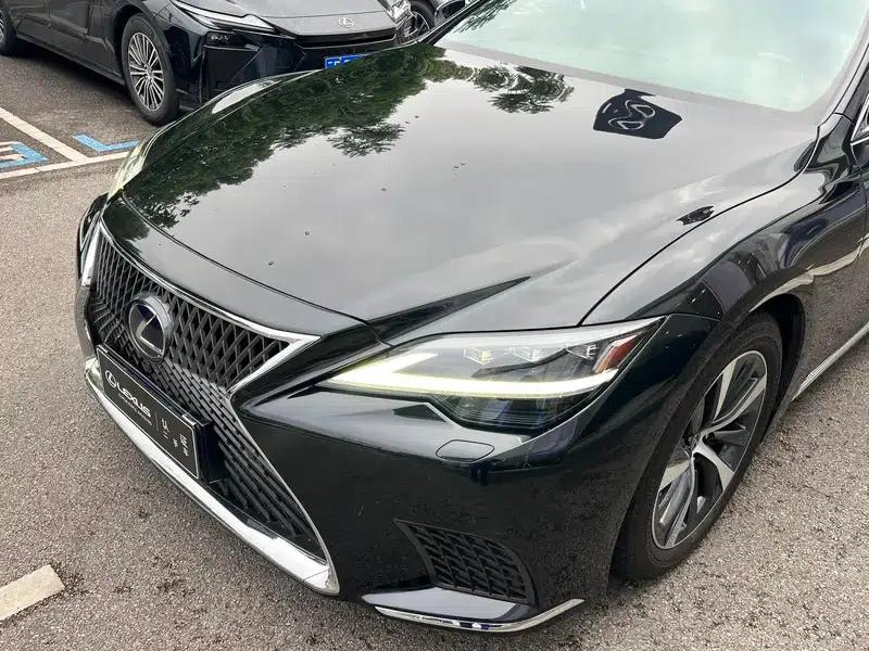 Lexus LS 2021 500h Premium Edition — миниатюра 8