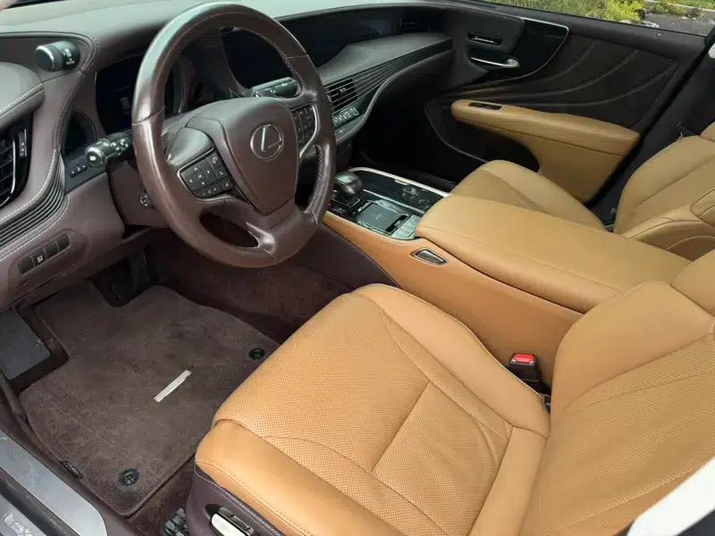 Lexus LS 2018 500h Premium Edition (China V Emission Standard) — миниатюра 16