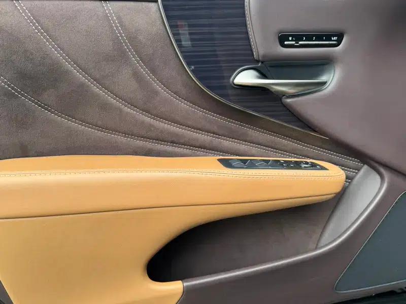 Lexus LS 2018 500h Premium Edition (China V Emission Standard) — миниатюра 9