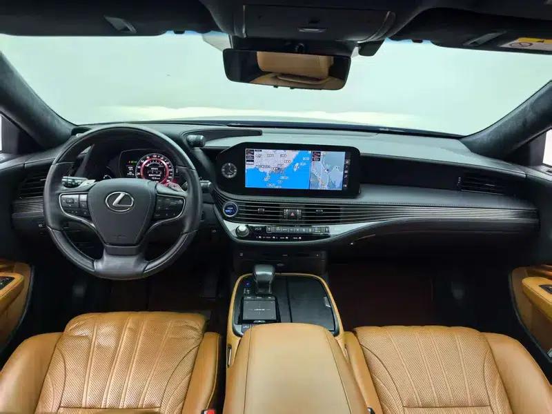 Lexus LS 500h Executive Edition 2021 — миниатюра 9