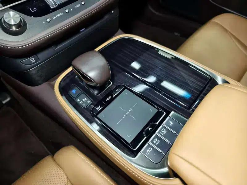 Lexus LS 2020 500h Premium Edition (China VI Emission Standard) — миниатюра 13