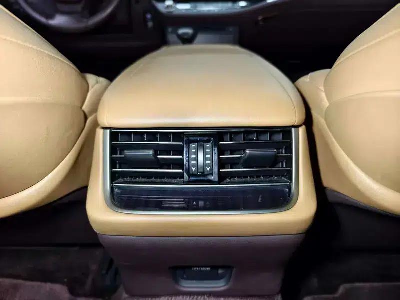 Lexus LS 2020 500h Premium Edition (China VI Emission Standard) — миниатюра 9