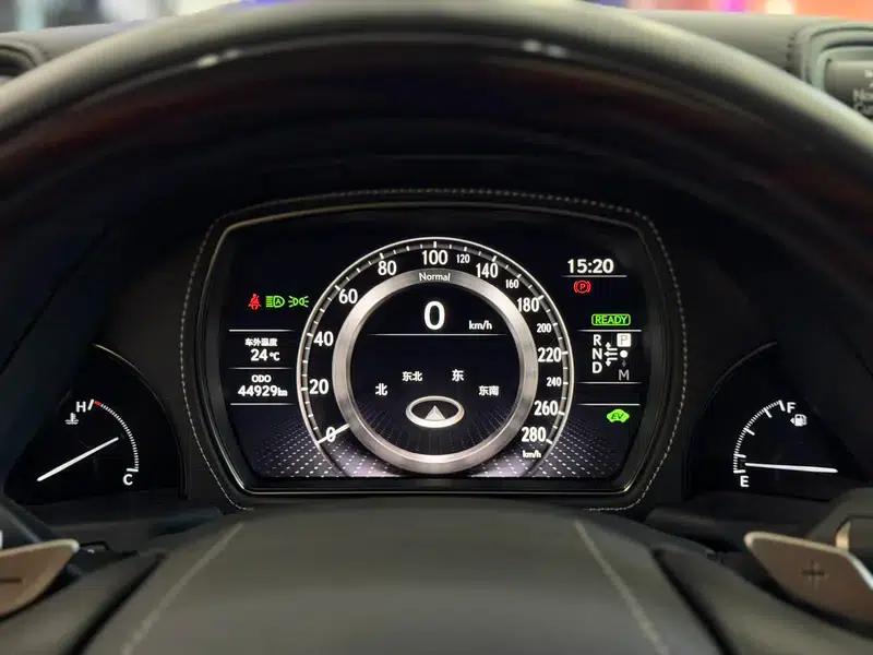 Lexus LS 2020 500h Executive Edition (China VI Emission Standard) — миниатюра 13