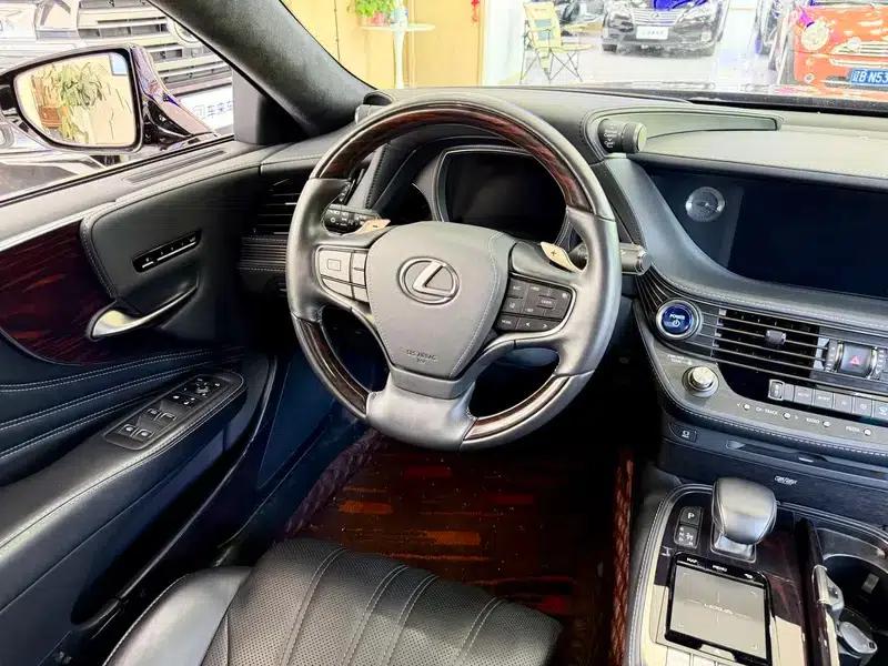Lexus LS 2020 500h Executive Edition (China VI Emission Standard) — миниатюра 14