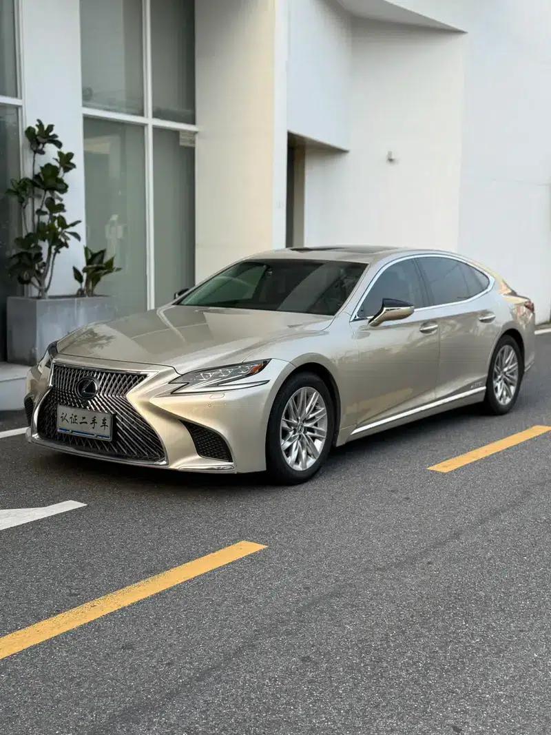 Lexus LS 2018 500h Luxury Edition (China V emission standard) — миниатюра 1