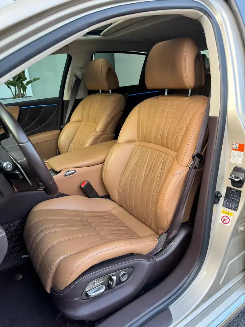 Lexus LS 2018 500h Luxury Edition (China V emission standard) — миниатюра 15