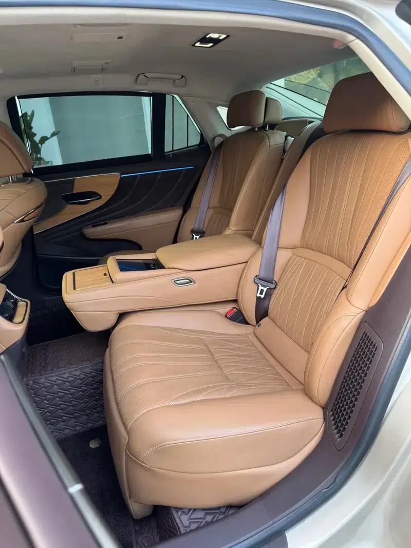 Lexus LS 2018 500h Luxury Edition (China V emission standard) — миниатюра 20