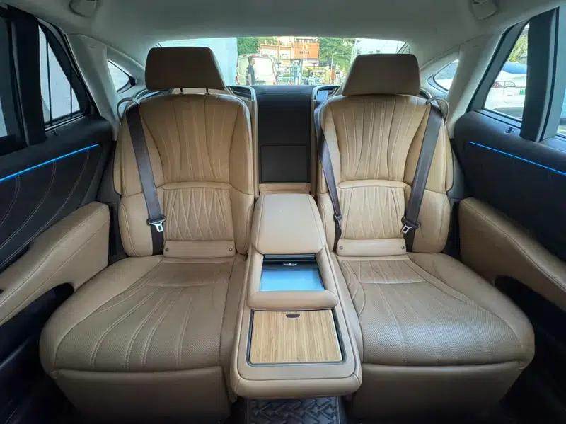 Lexus LS 2018 500h Luxury Edition (China V emission standard) — миниатюра 21