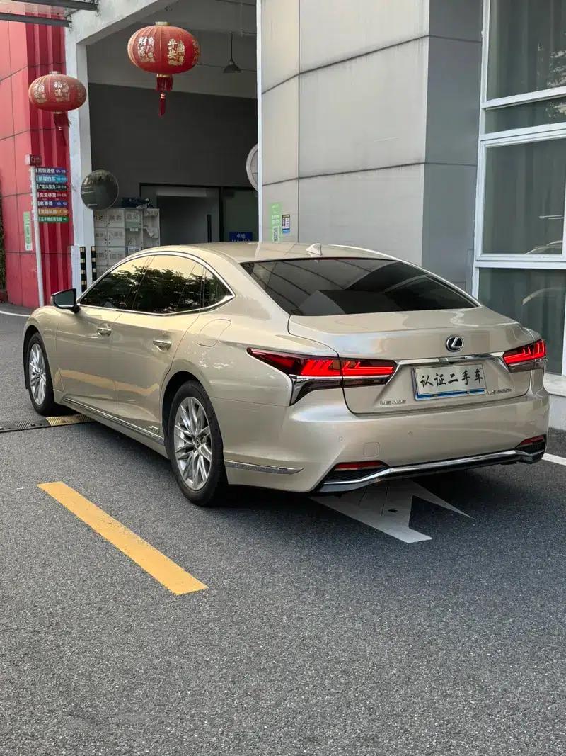 Lexus LS 2018 500h Luxury Edition (China V emission standard) — миниатюра 4