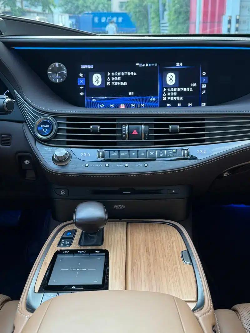Lexus LS 2018 500h Luxury Edition (China V emission standard) — миниатюра 10