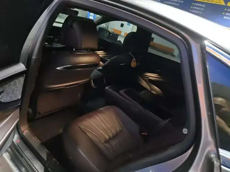 Lexus LS 2018 500h Luxury Edition (China V emission standard) — миниатюра 15