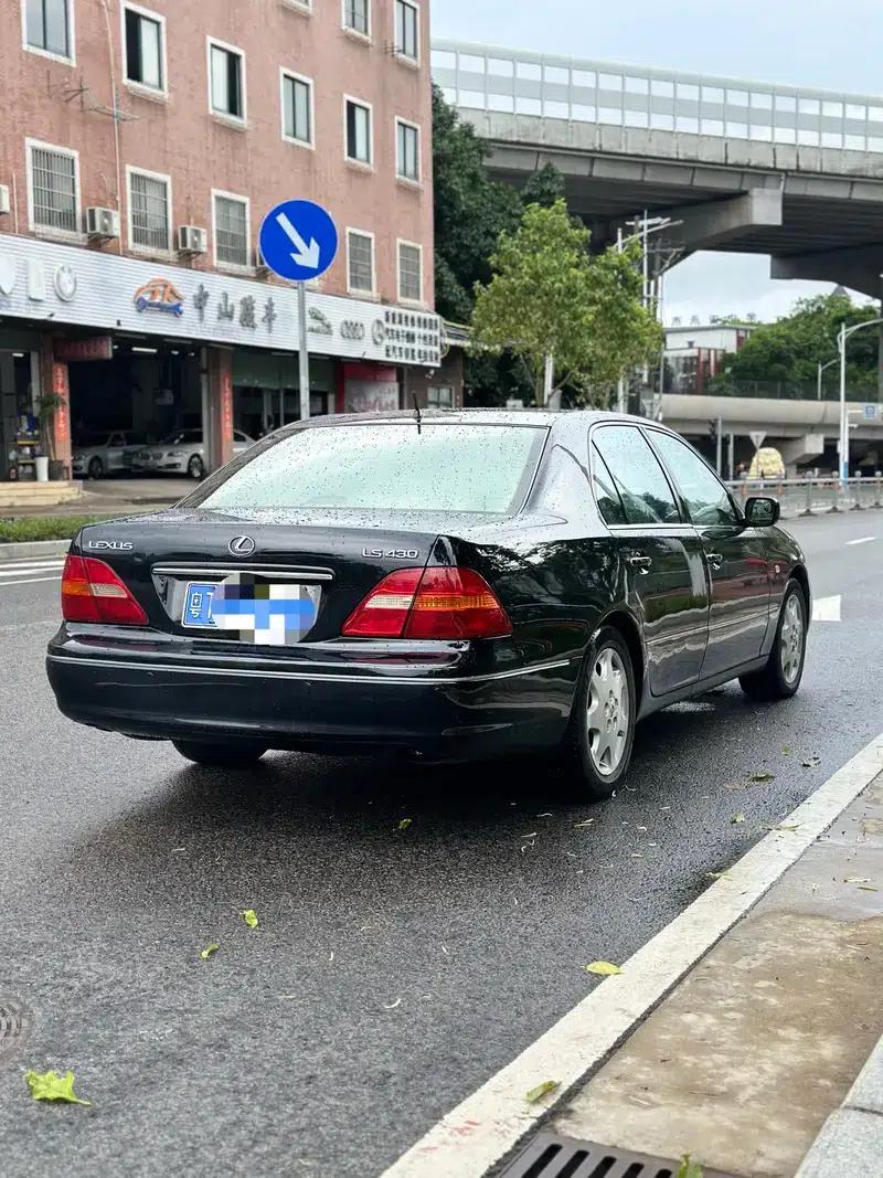 Lexus LS 2003 4.3 Automatic — миниатюра 6