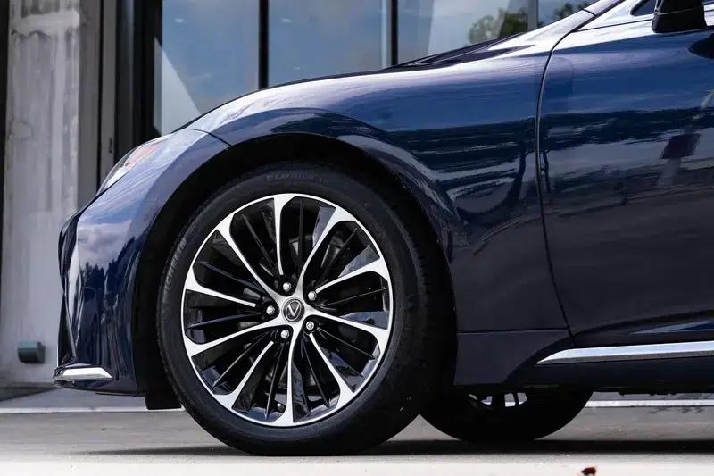Lexus LS 500h Executive Edition 2021 — миниатюра 7