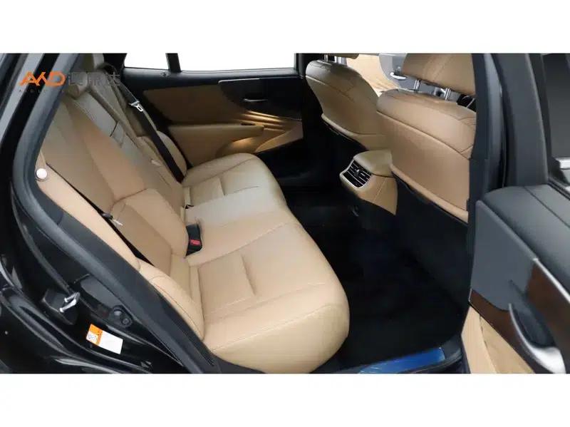 Lexus LS 2021 500h Premium Edition — миниатюра 8