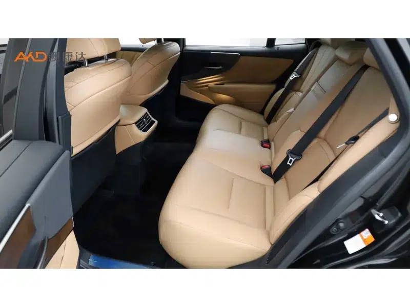 Lexus LS 2021 500h Premium Edition — миниатюра 10