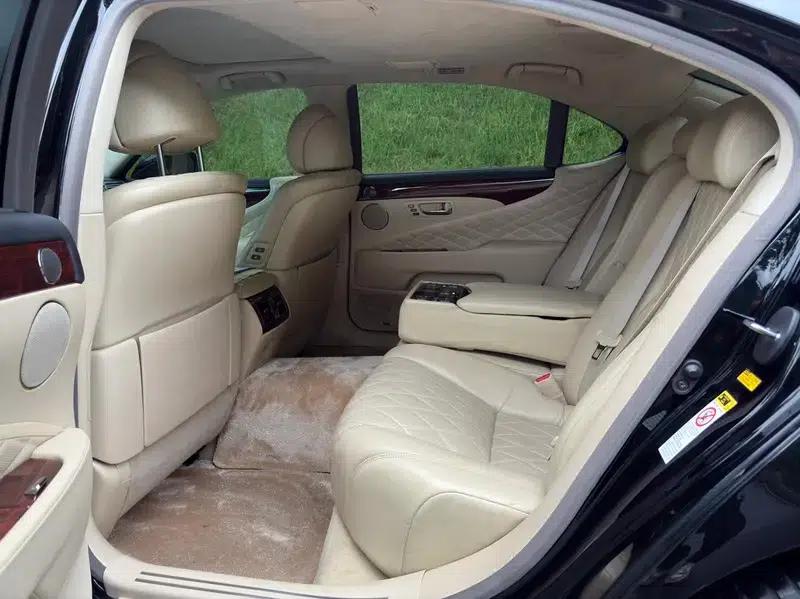 Lexus LS 2010 460L Premium Edition — миниатюра 16
