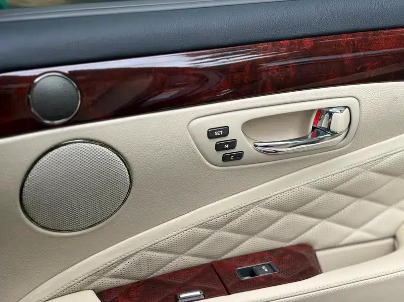 Lexus LS 2010 460L Premium Edition — миниатюра 6