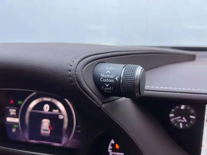 Lexus LS 2020 500h Premium Edition (China VI Emission Standard) — миниатюра 15