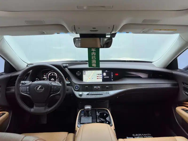 Lexus LS 2020 500h Premium Edition (China VI Emission Standard) — миниатюра 16