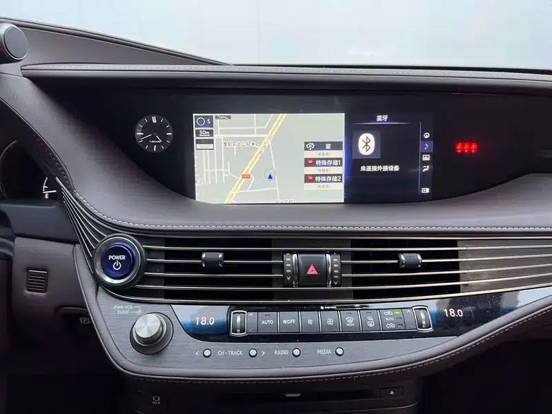 Lexus LS 2020 500h Premium Edition (China VI Emission Standard) — миниатюра 17