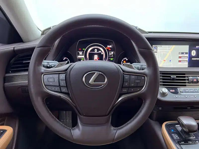 Lexus LS 2020 500h Premium Edition (China VI Emission Standard) — миниатюра 19