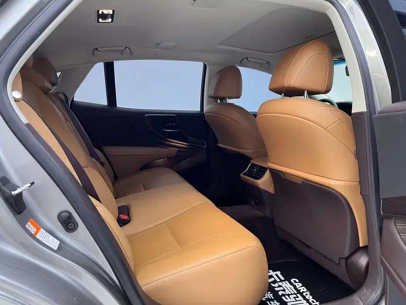 Lexus LS 2020 500h Premium Edition (China VI Emission Standard) — миниатюра 22