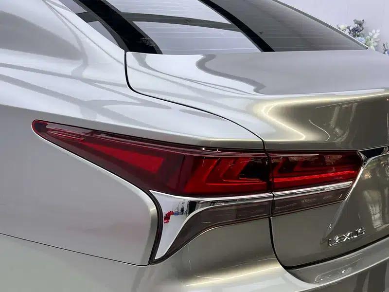 Lexus LS 2020 500h Premium Edition (China VI Emission Standard) — миниатюра 10