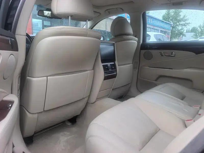 Lexus LS 2010 460L Luxury Edition — миниатюра 12