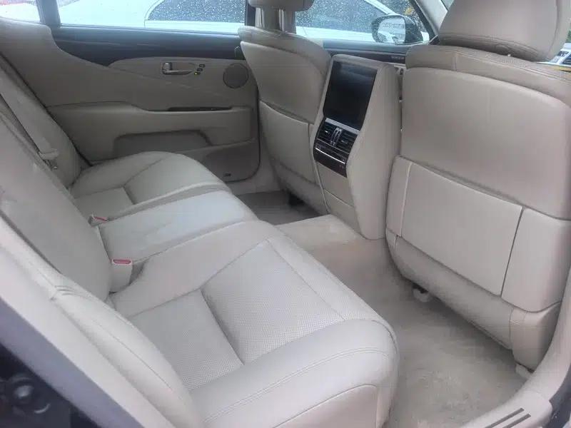 Lexus LS 2010 460L Luxury Edition — миниатюра 14