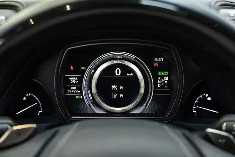 Lexus LS 2018 500h Executive Edition (China VI Emission Standard) — миниатюра 17