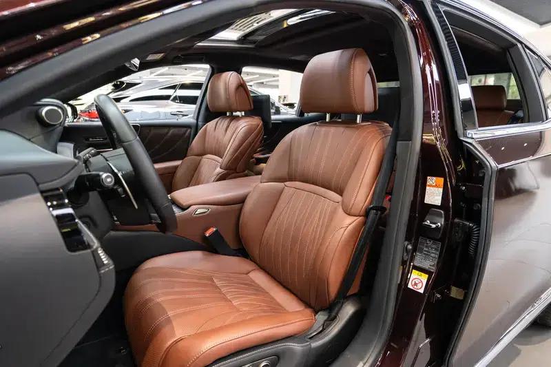 Lexus LS 2018 500h Executive Edition (China VI Emission Standard) — миниатюра 22