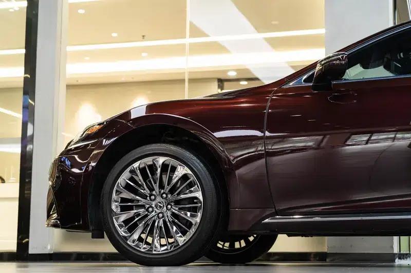Lexus LS 2018 500h Executive Edition (China VI Emission Standard) — миниатюра 7